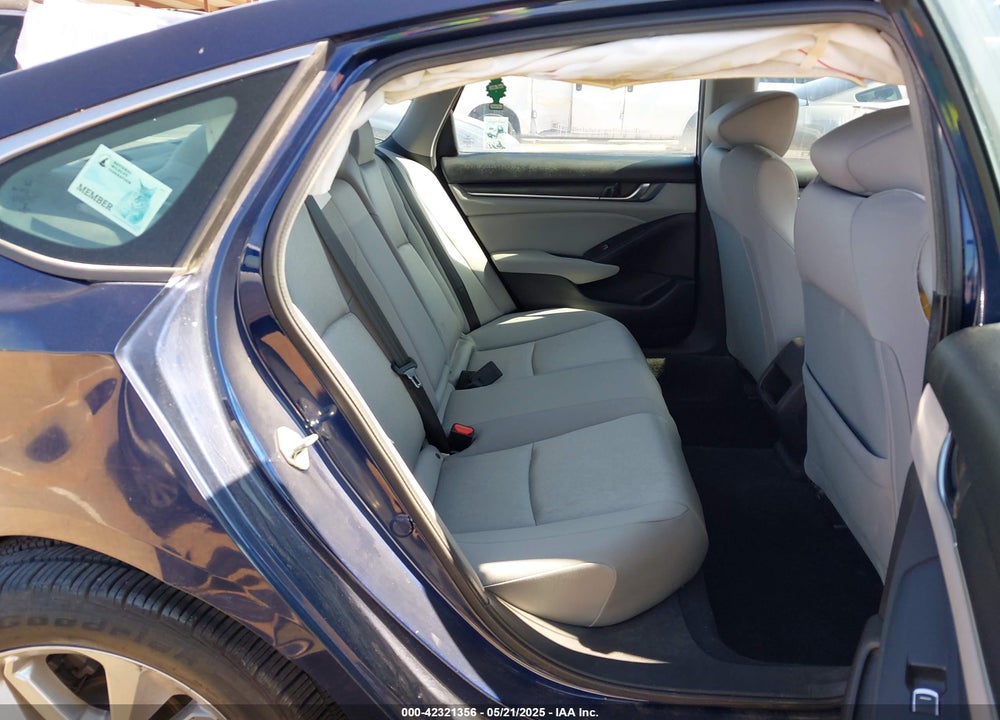2018 HONDA ACCORD VIN: 1HGCV1F13JA194170