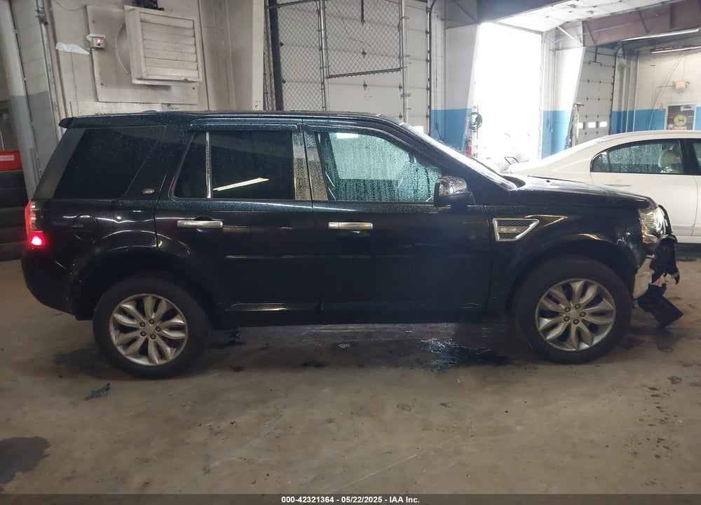 2014 LAND ROVER LR2 VIN: SALFR2BGXEH408514