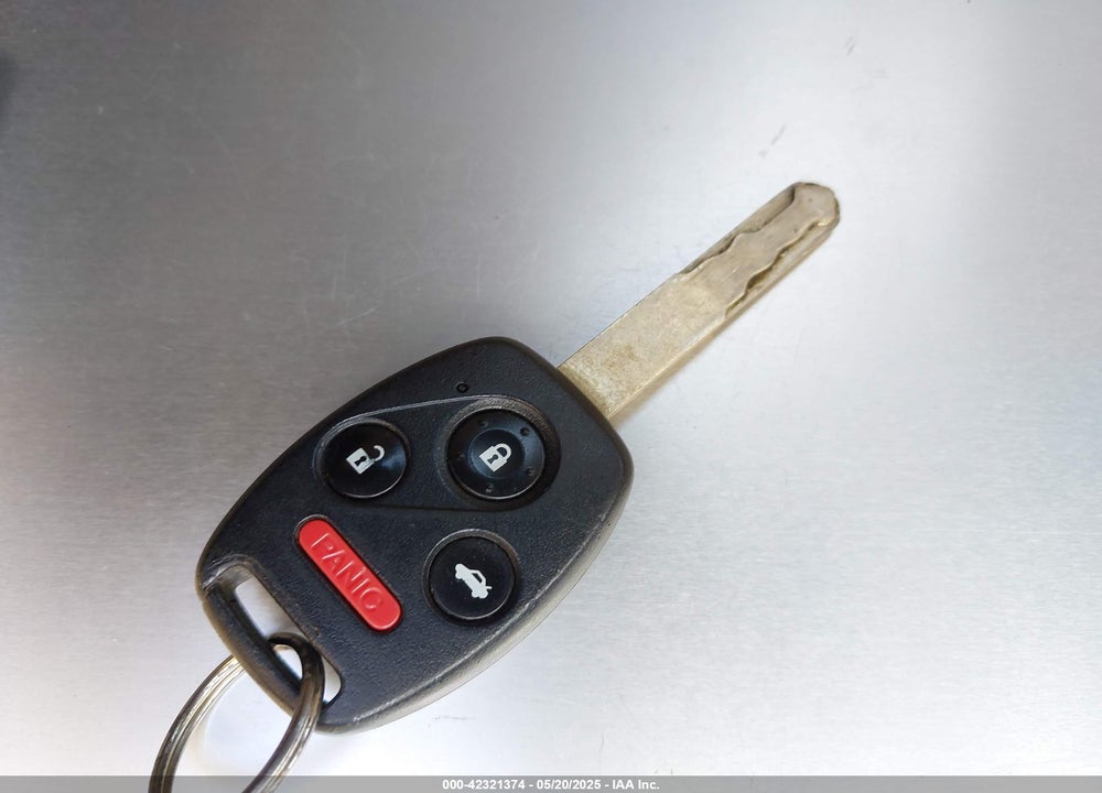 2007 HONDA CIVIC HYBRID VIN: JHMFA36297S017183