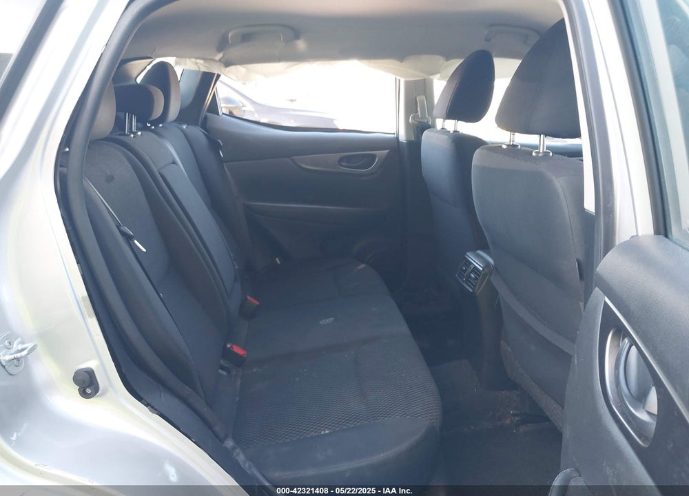 2017 NISSAN ROGUE SPORT VIN: JN1BJ1CP7HW017295