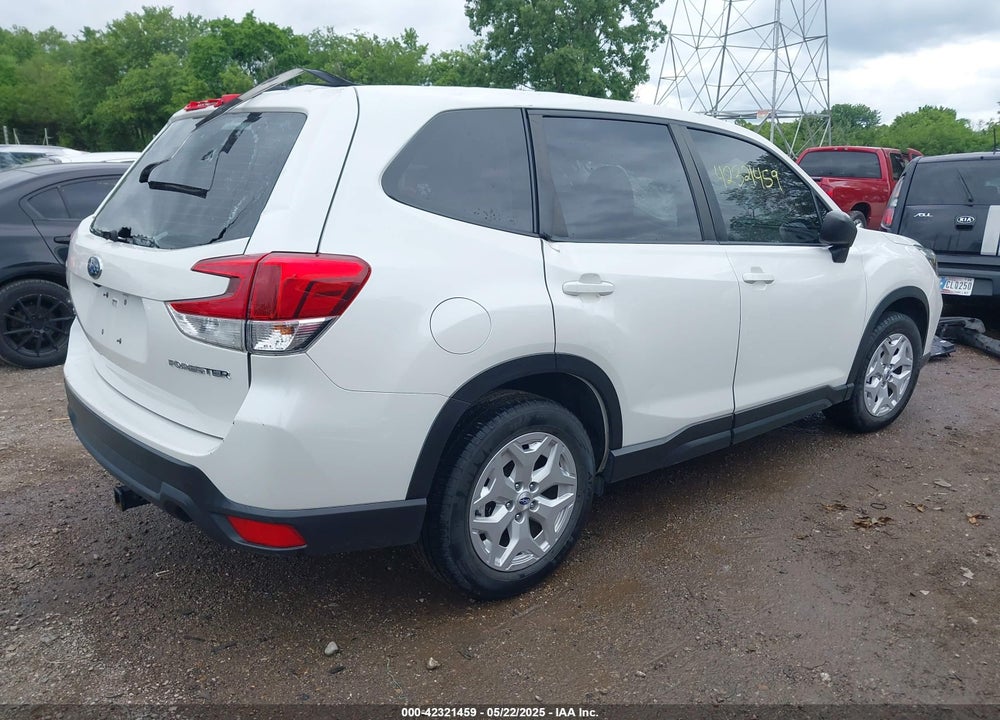 2021 SUBARU FORESTER VIN: JF2SKADCXMH470011