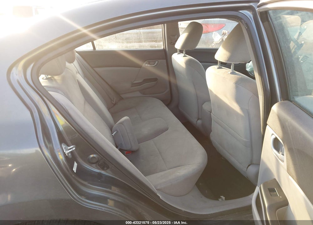 2012 HONDA CIVIC HF VIN: 2HGFB2F60CH554393