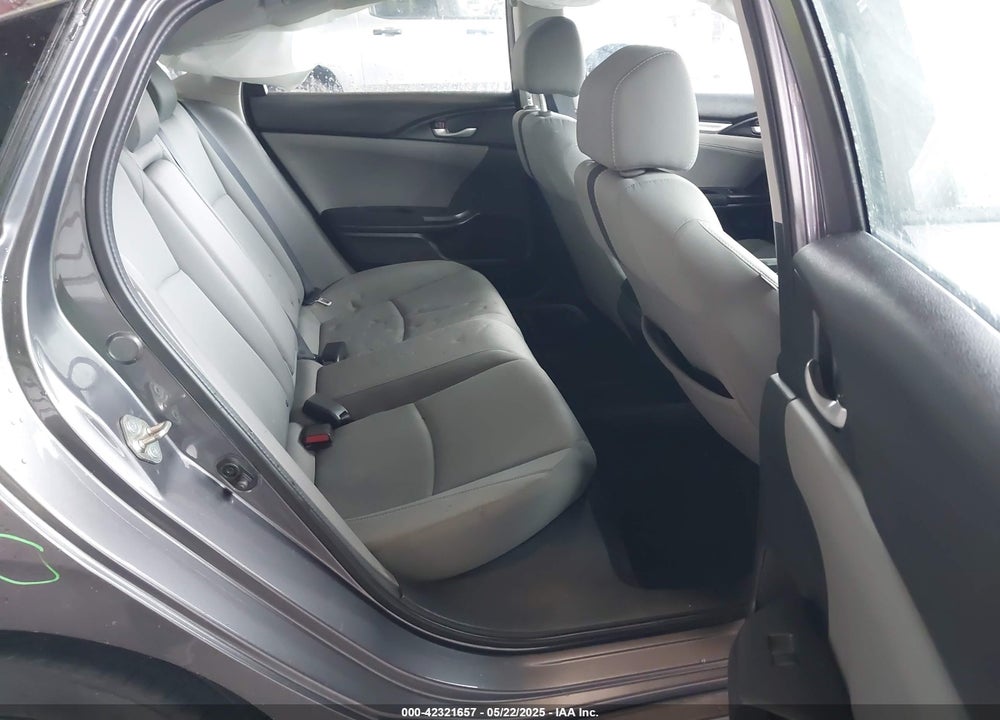 2019 HONDA CIVIC VIN: 19XFC1F32KE217052