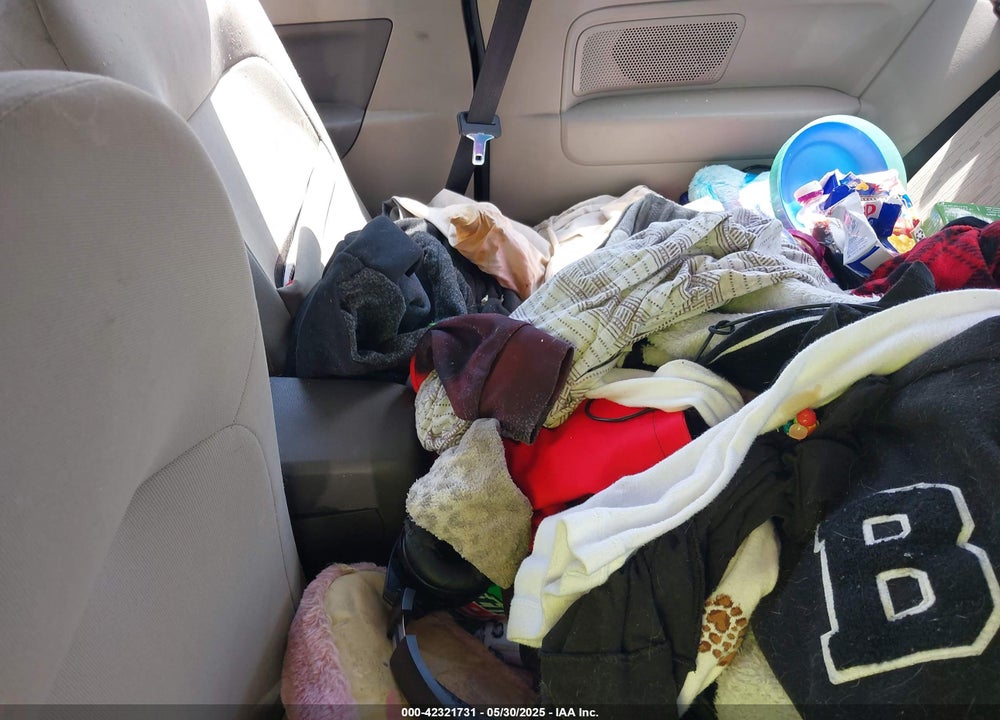 2008 FORD FOCUS VIN: 1FAHP33N28W202666