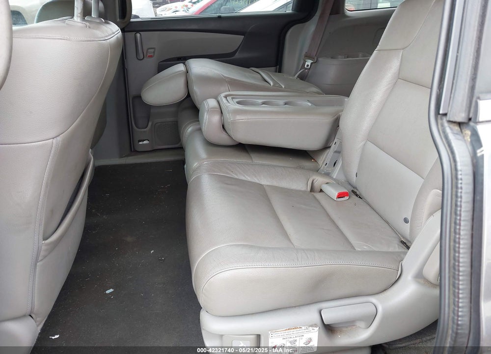 2012 HONDA ODYSSEY EX-L VIN: 5FNRL5H62CB027162