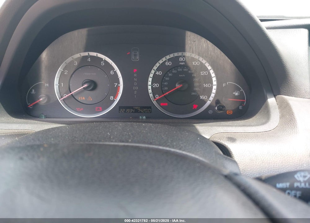 2009 HONDA ACCORD VIN: 1HGCP26809A085819