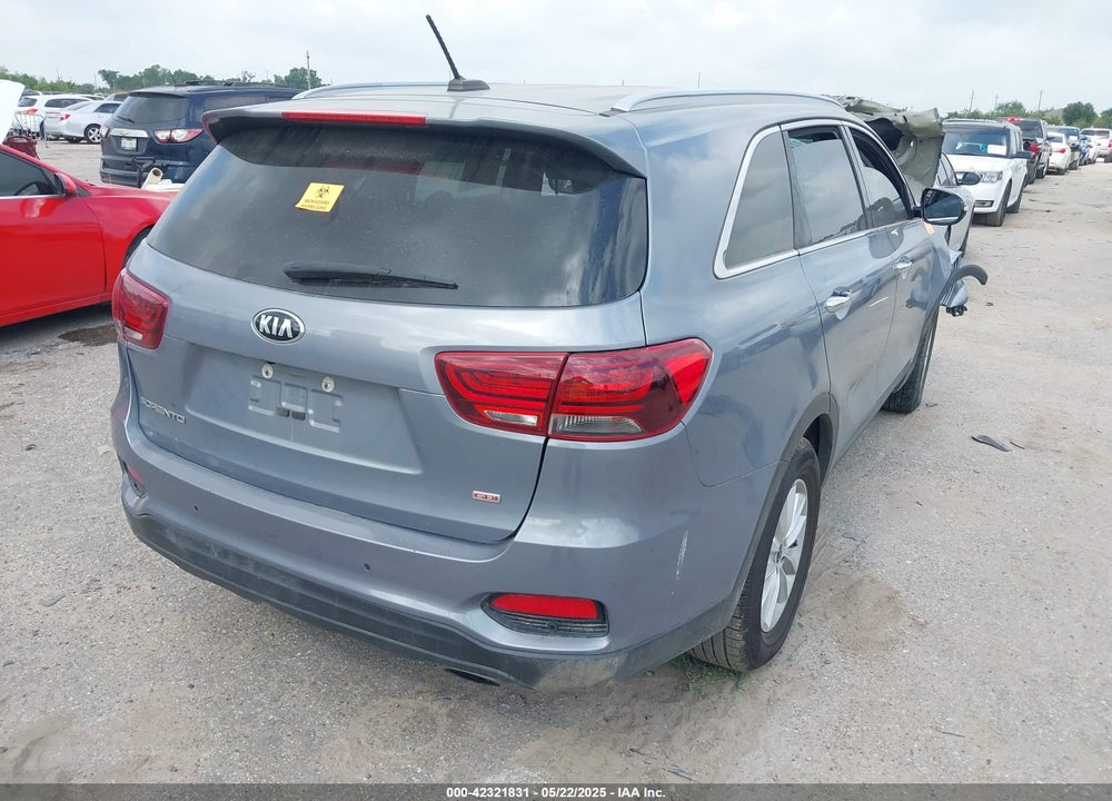 2020 KIA SORENTO 2.4L LX VIN: 5XYPG4A32LG640509