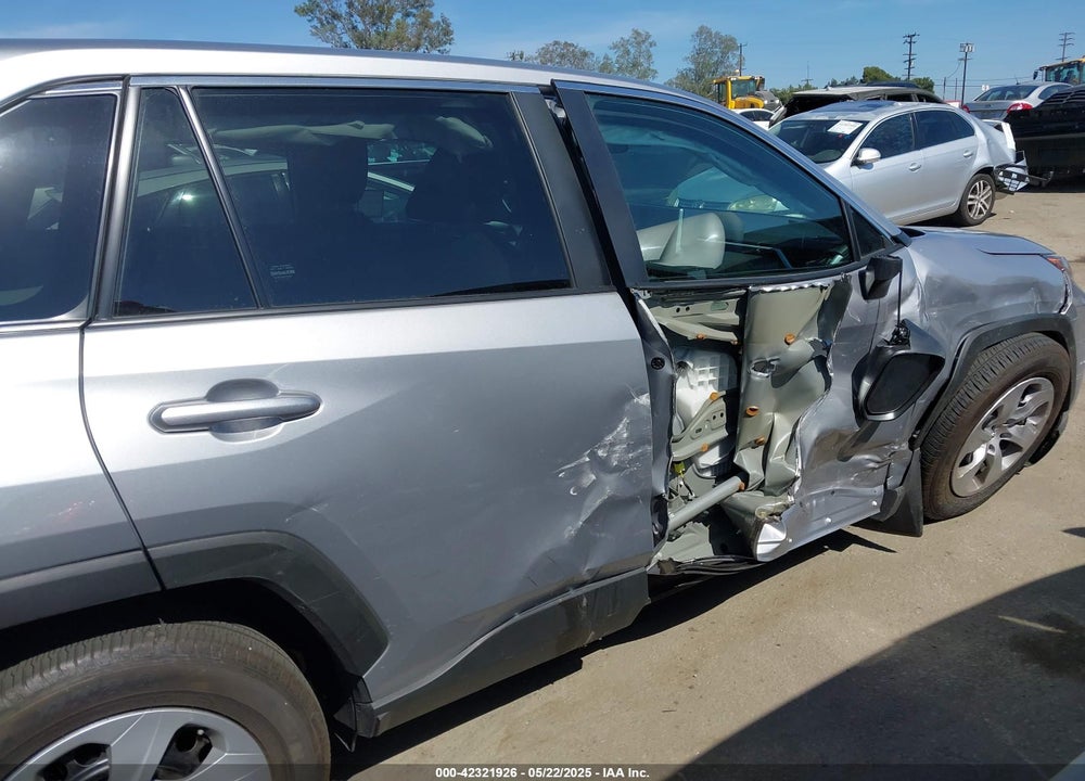 2024 TOYOTA RAV4 VIN: 2T3H1RFV1RC293277