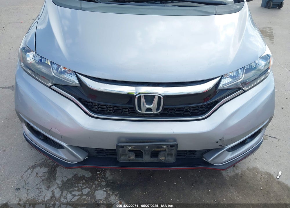 2018 HONDA FIT VIN: 3HGGK5G64JM709465