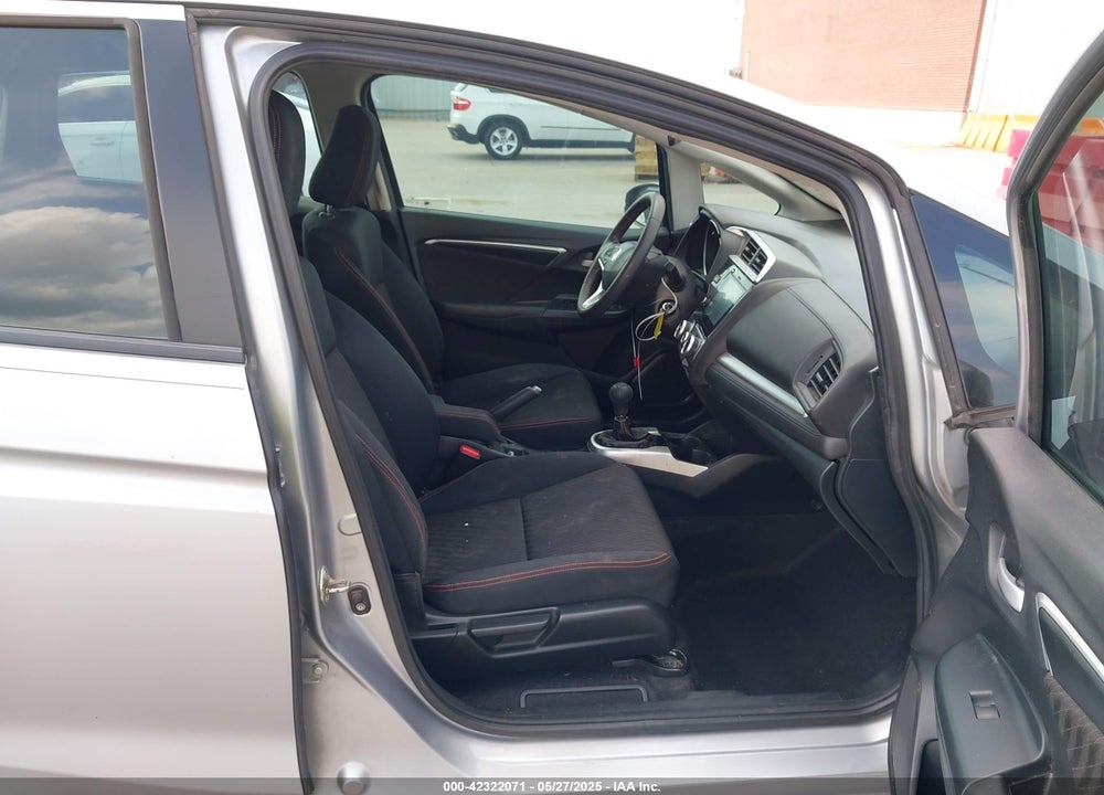 2018 HONDA FIT VIN: 3HGGK5G64JM709465
