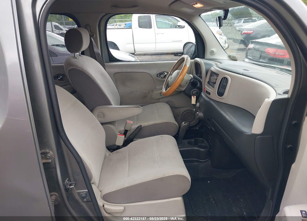2010 NISSAN CUBE VIN: JN8AZ2KR8AT171228