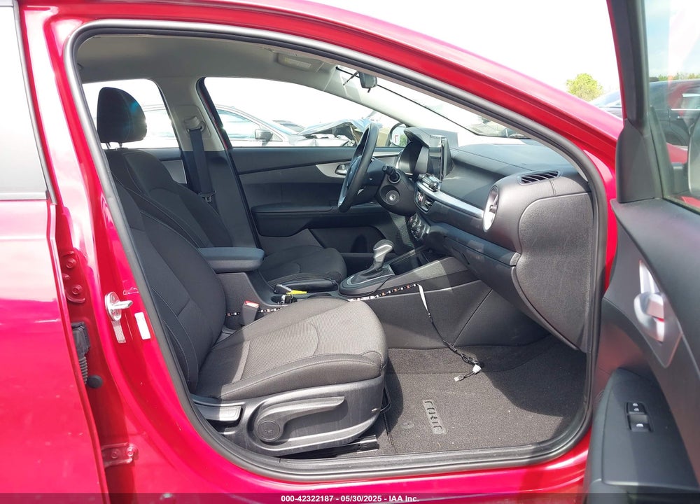 2023 KIA FORTE LXS VIN: 3KPF24AD8PE504553