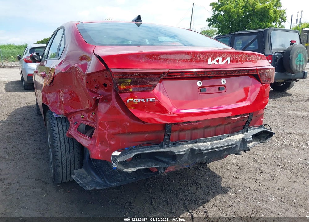 2023 KIA FORTE LXS VIN: 3KPF24AD8PE504553