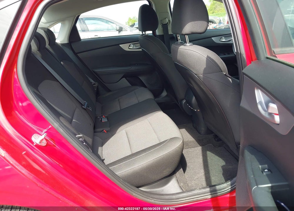 2023 KIA FORTE LXS VIN: 3KPF24AD8PE504553