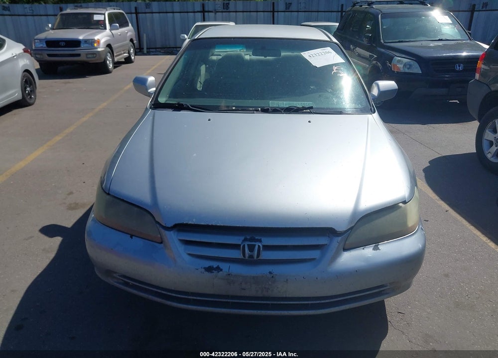 2001 HONDA ACCORD 2.3 LX VIN: 1HGCG56461A008326