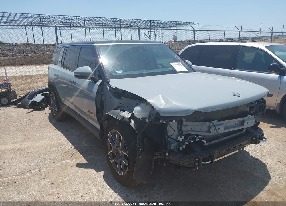 2023 RIVIAN R1S ADVENTURE VIN: 7PDSGABA1PN014558
