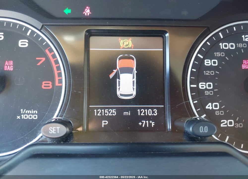 2011 AUDI Q5 VIN: WA1LFAFP5BA109809