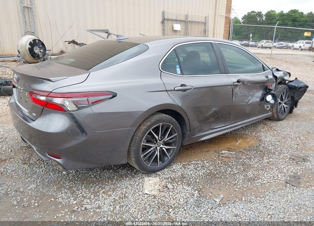 2021 TOYOTA CAMRY VIN: 4T1G11AK6MU475826