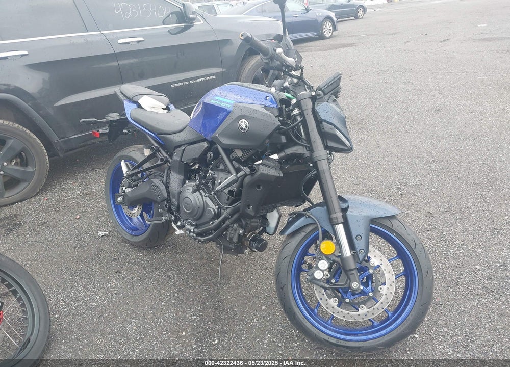 2025 YAMAHA MTN690 VIN: JYARM48E4SA000966