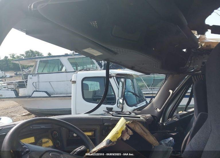 2014 FREIGHTLINER CASCADIA 125 VIN: 3AKJGLD54ESFX3660