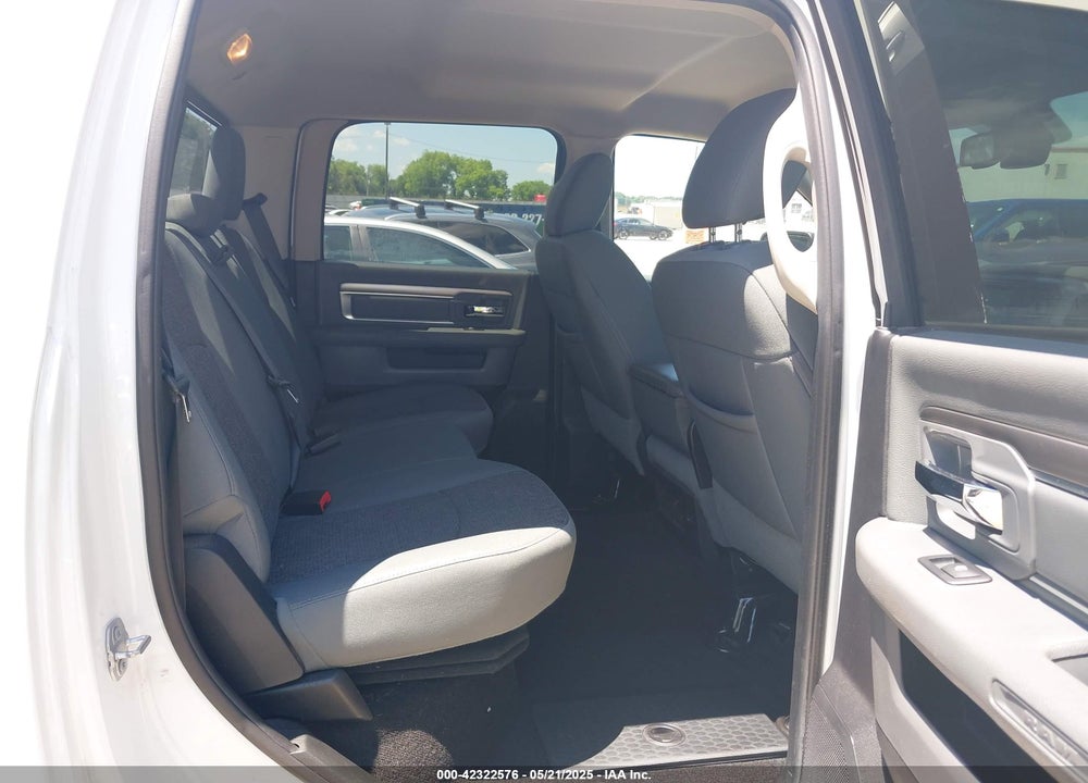 2016 RAM 1500 VIN: 3C6RR7LTXGG262651