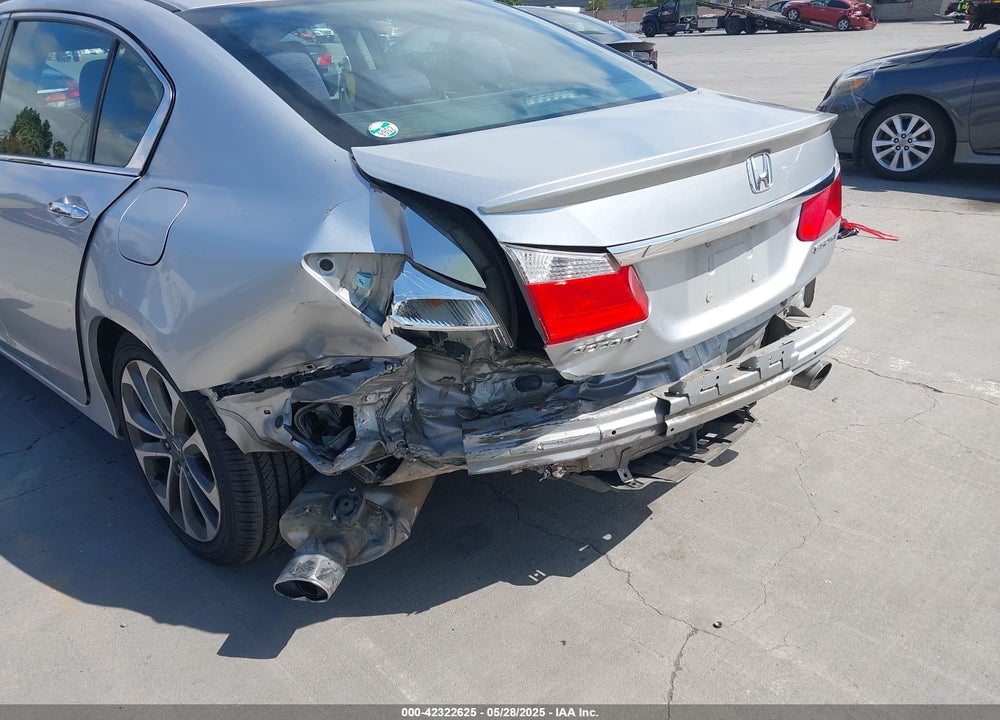 2015 HONDA ACCORD SPORT VIN: 1HGCR2F57FA092858