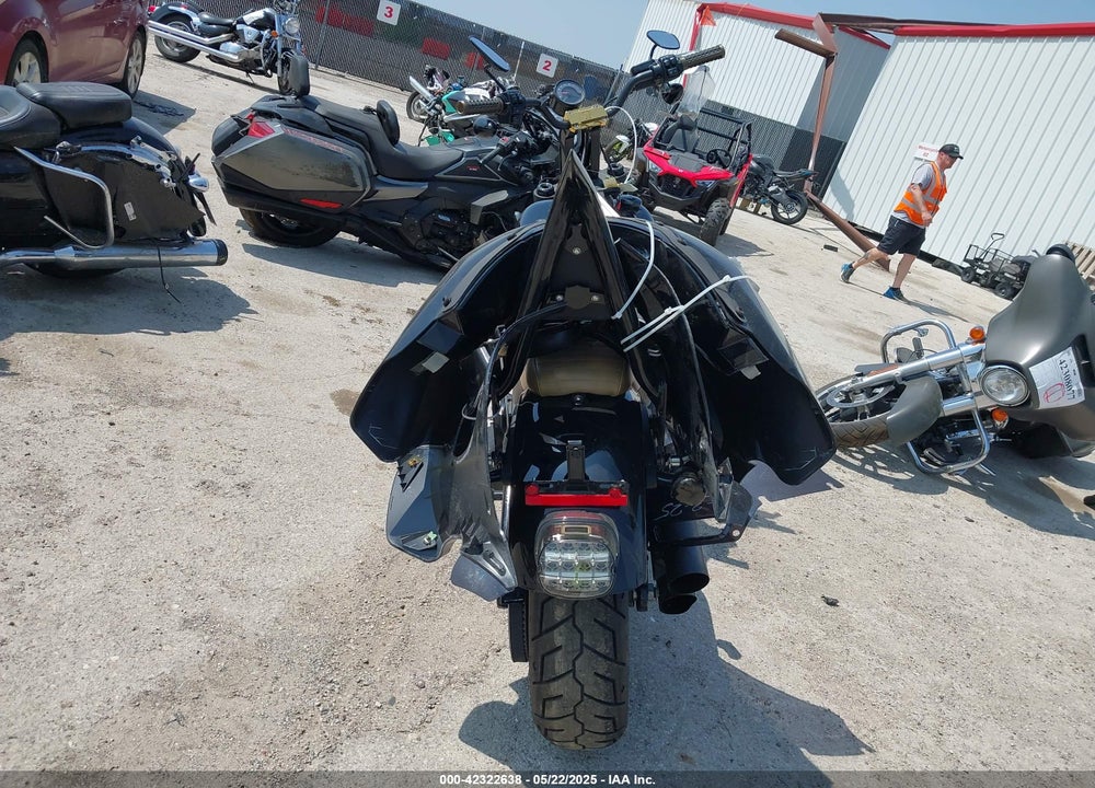 2023 HARLEY-DAVIDSON FXLRS VIN: 1HD1YWZ14PB075793