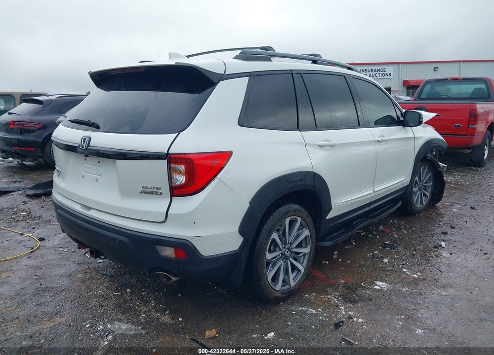 2019 HONDA PASSPORT VIN: 5FNYF8H0XKB005151