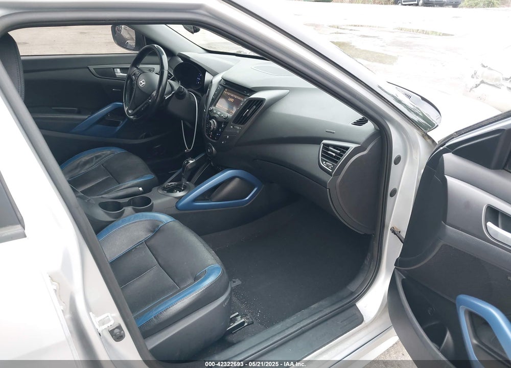 2014 HYUNDAI VELOSTER VIN: KMHTC6AE6EU206856