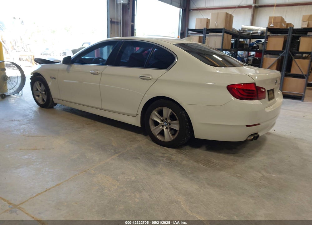 2011 BMW 528I VIN: WBAFR1C54BC744793