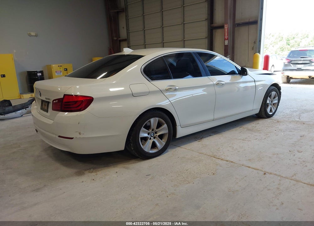 2011 BMW 528I VIN: WBAFR1C54BC744793