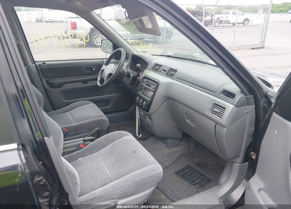 1998 HONDA CR-V EX VIN: JHLRD1863WC041873