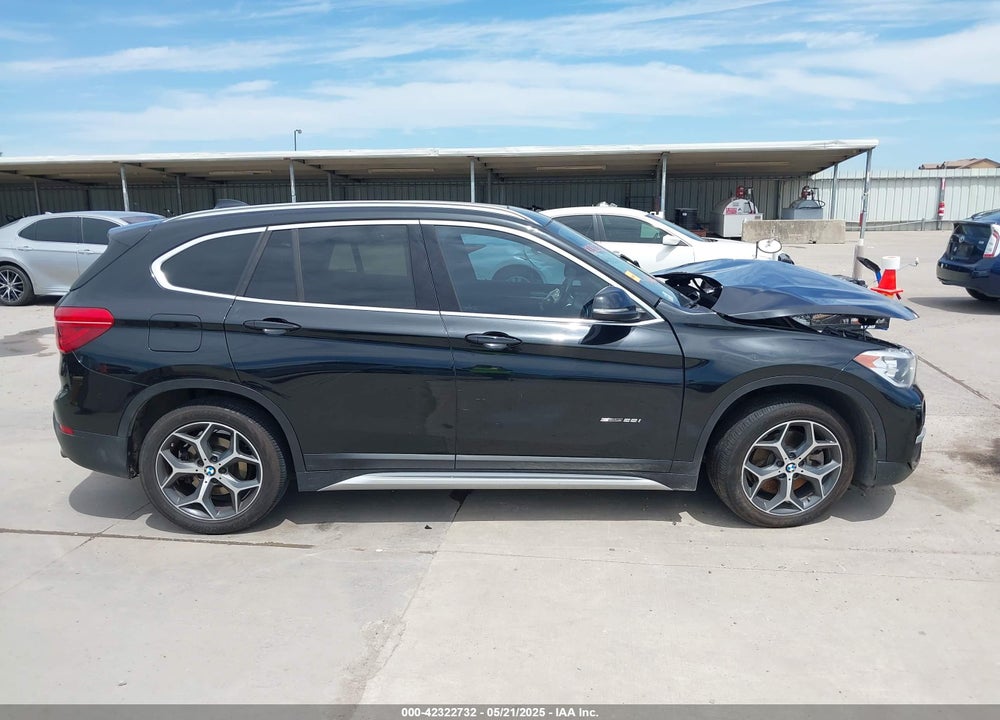 2018 BMW X1 VIN: WBXHU7C32J5H40746