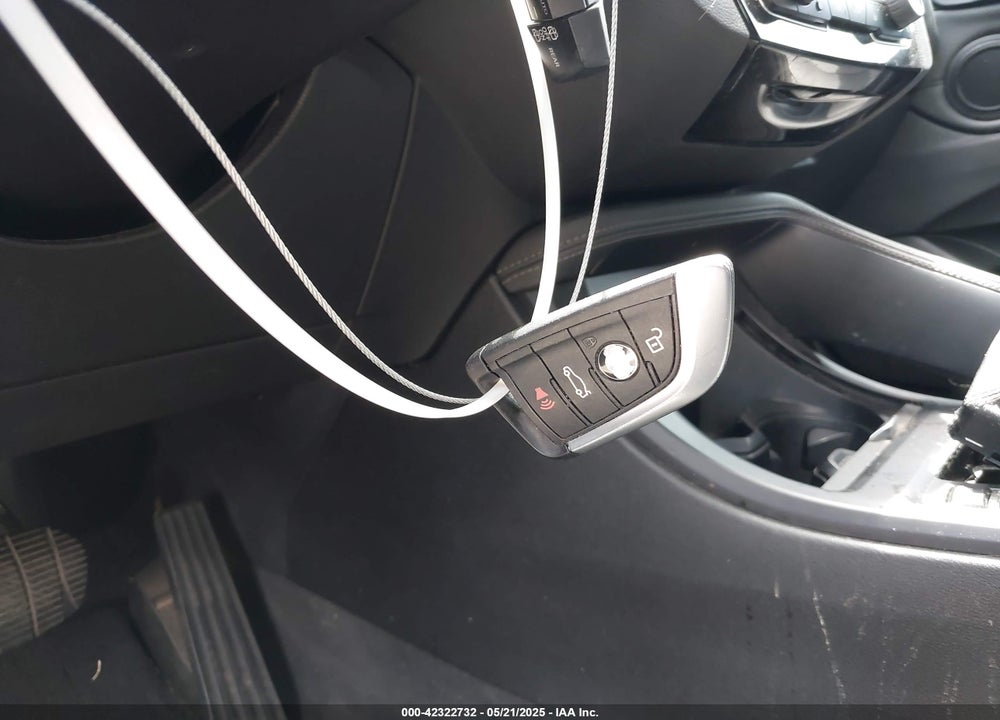 2018 BMW X1 VIN: WBXHU7C32J5H40746