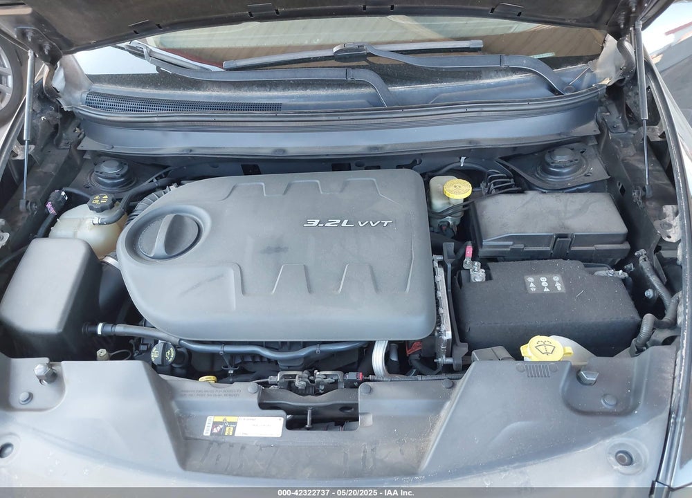 2014 JEEP CHEROKEE VIN: 1C4PJLDS1EW162183