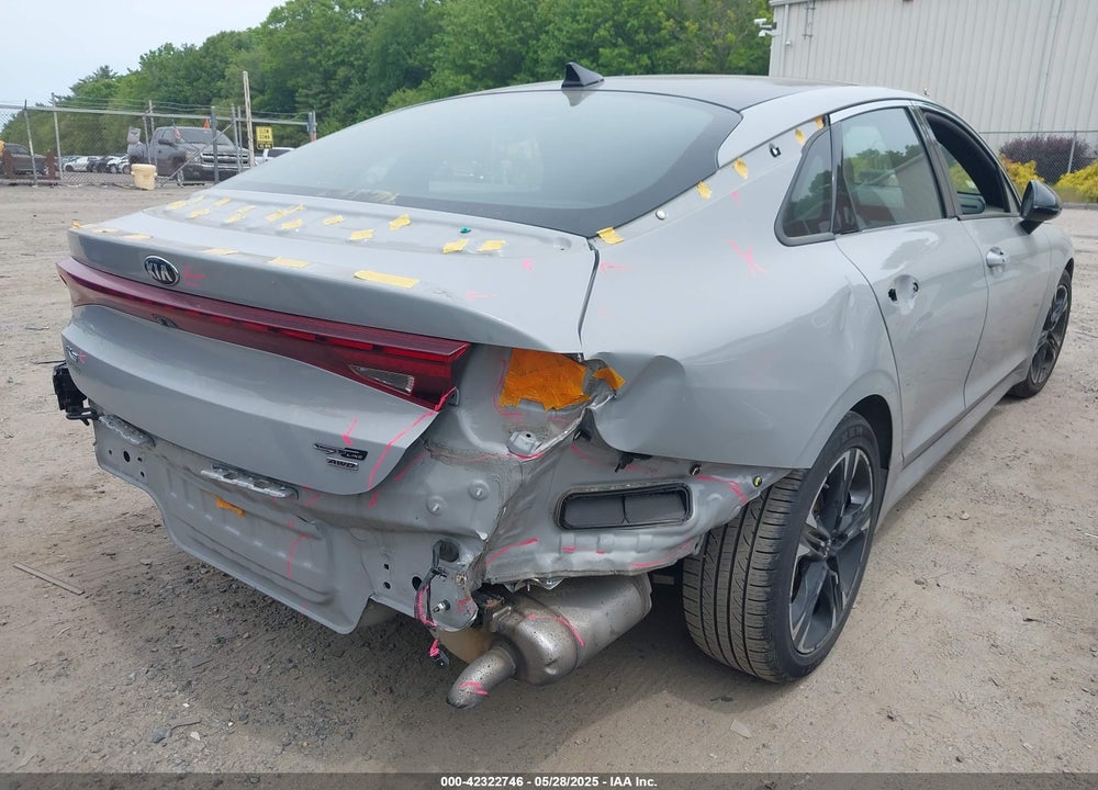 2021 KIA K5 VIN: 5XXG64J21MG080904