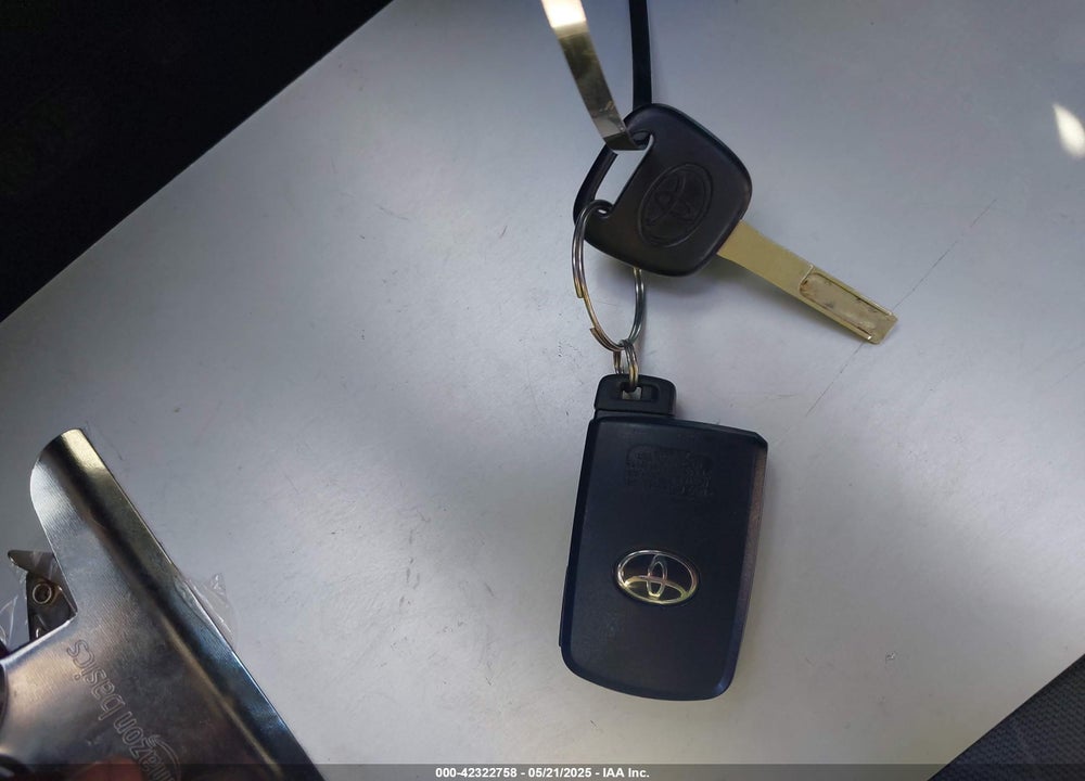 2022 TOYOTA TACOMA VIN: 3TMCZ5AN3NM464642