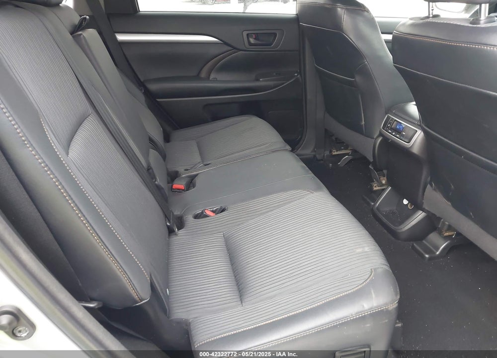 2016 TOYOTA HIGHLANDER LE PLUS V6/LE V6 VIN: 5TDZKRFHXGS124965