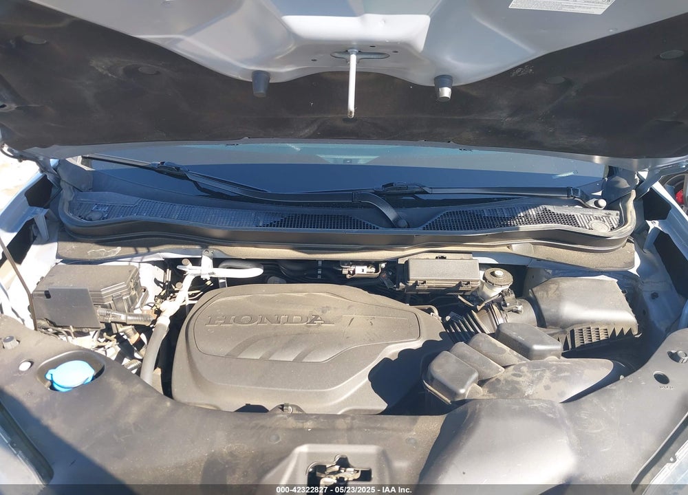 2022 HONDA PASSPORT 2WD EX-L VIN: 5FNYF7H52NB002772