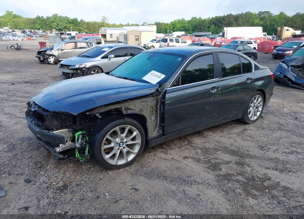 2015 BMW 3 SERIES VIN: WBA3B1C55FK137532