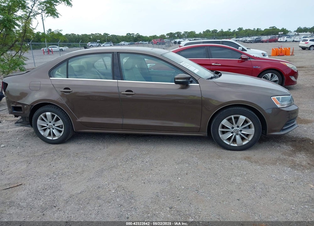 2015 VOLKSWAGEN JETTA VIN: 3VWD07AJXFM289988