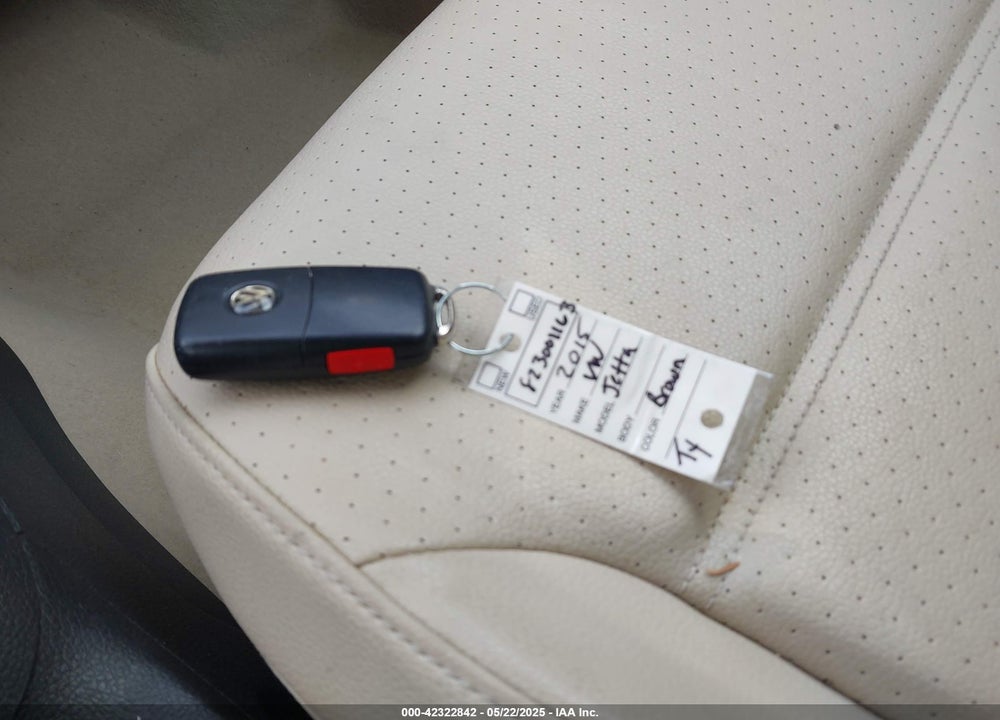 2015 VOLKSWAGEN JETTA VIN: 3VWD07AJXFM289988