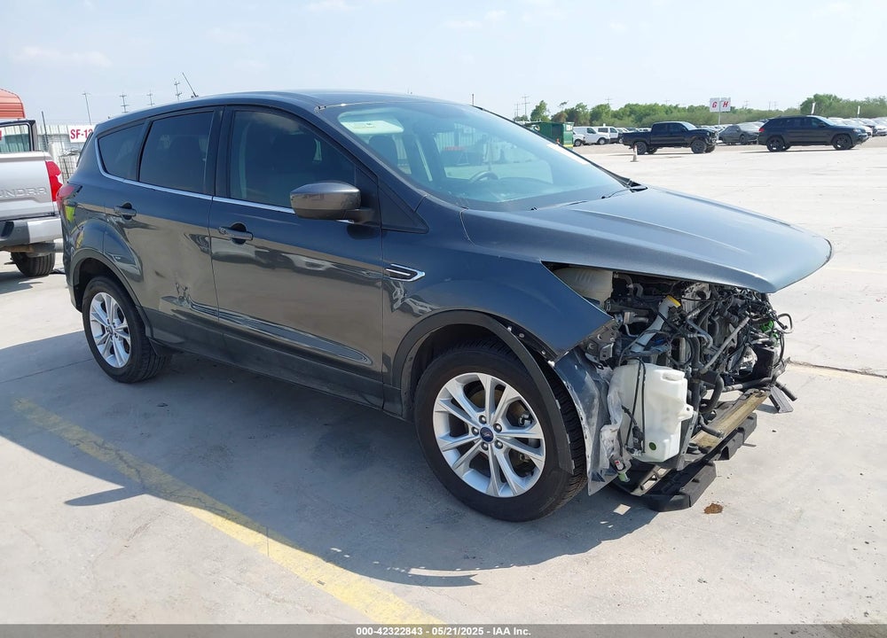 2019 FORD ESCAPE SE VIN: 1FMCU0GD8KUC52290
