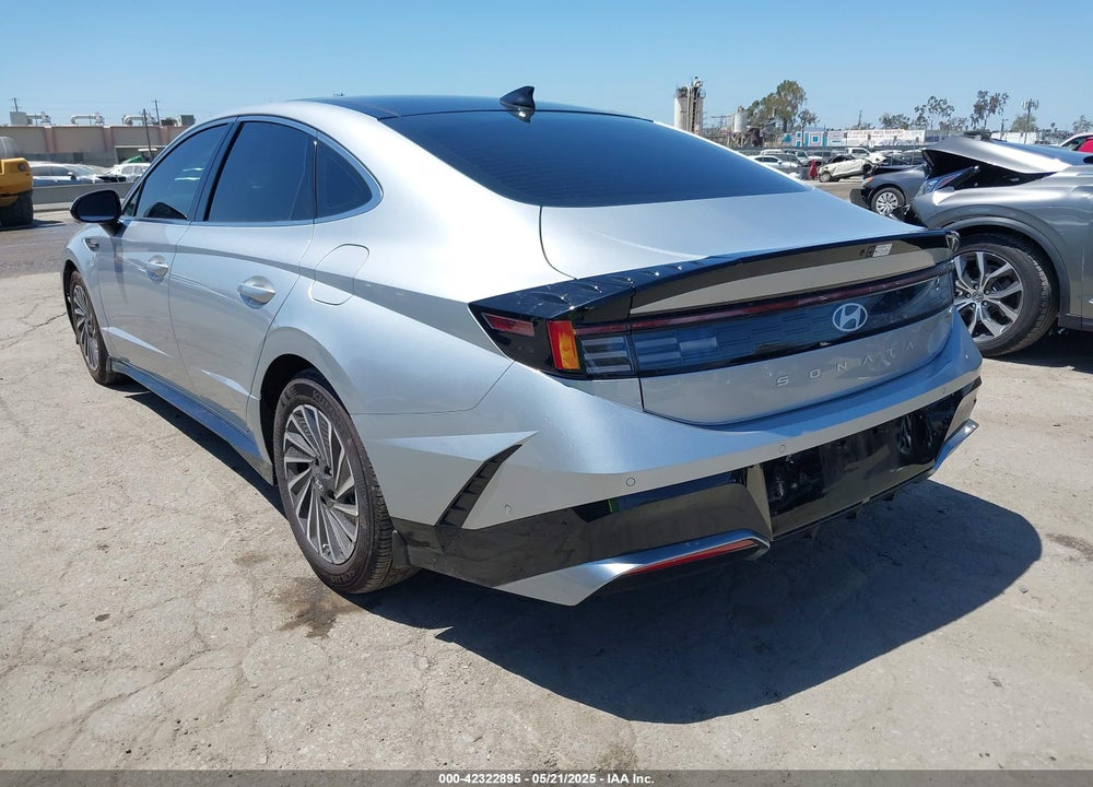 2025 HYUNDAI SONATA HYBRID VIN: KMHL54JJ5SA110984