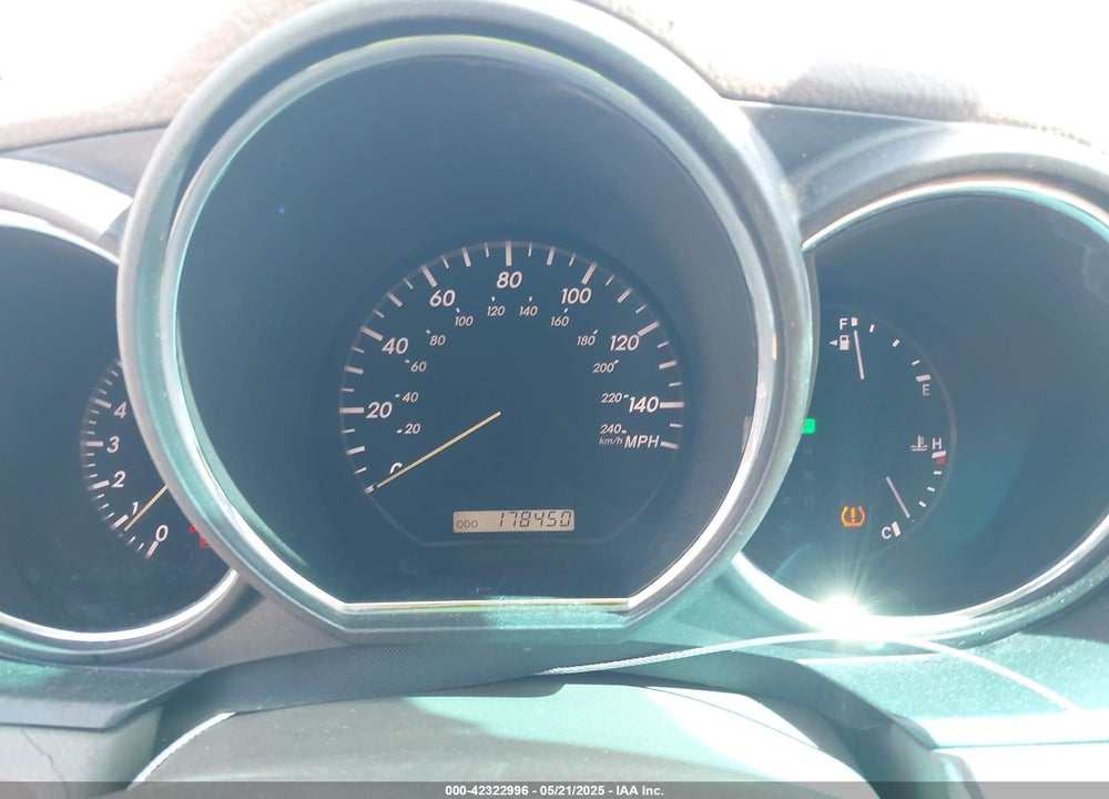 2007 LEXUS RX 350 VIN: 2T2HK31U37C020948