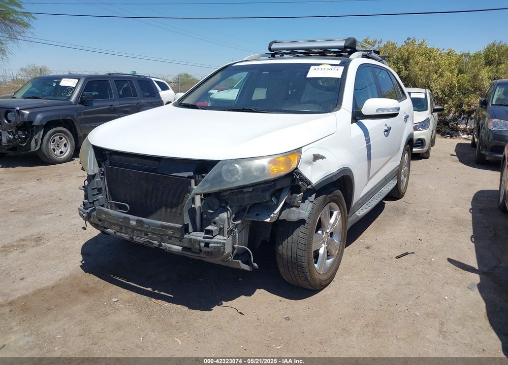 2013 KIA SORENTO VIN: 5XYKU4A2XDG363829