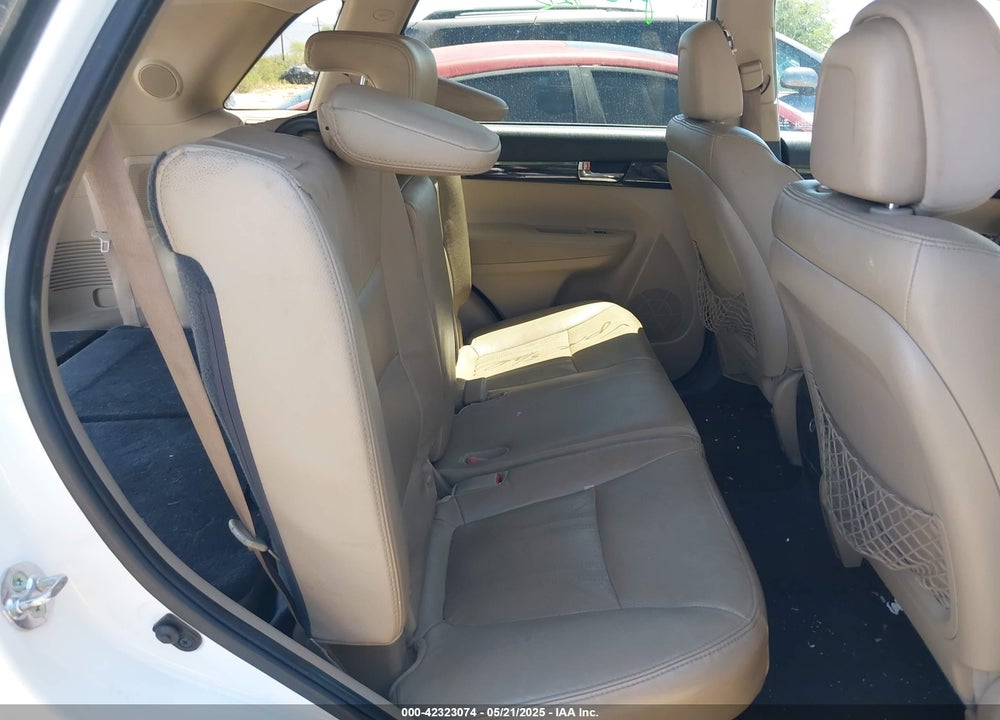 2013 KIA SORENTO VIN: 5XYKU4A2XDG363829