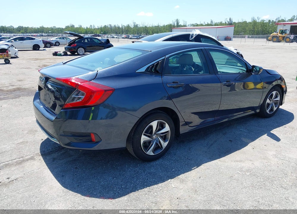 2019 HONDA CIVIC LX VIN: 19XFC2F65KE038312
