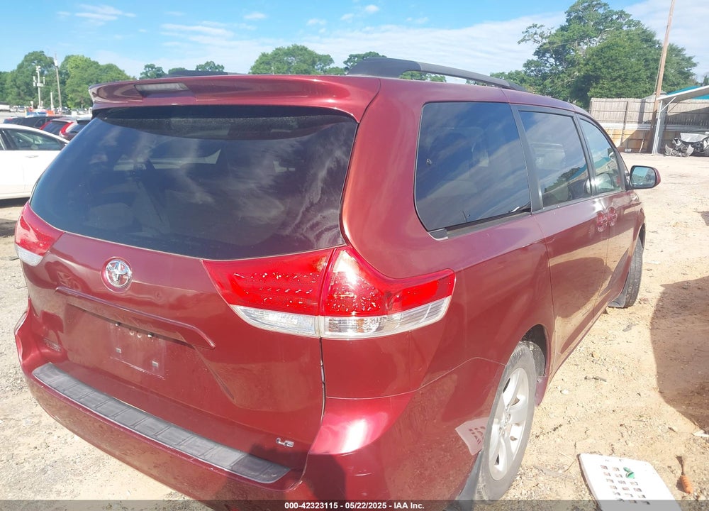 2012 TOYOTA SIENNA VIN: 5TDKK3DC7CS209567