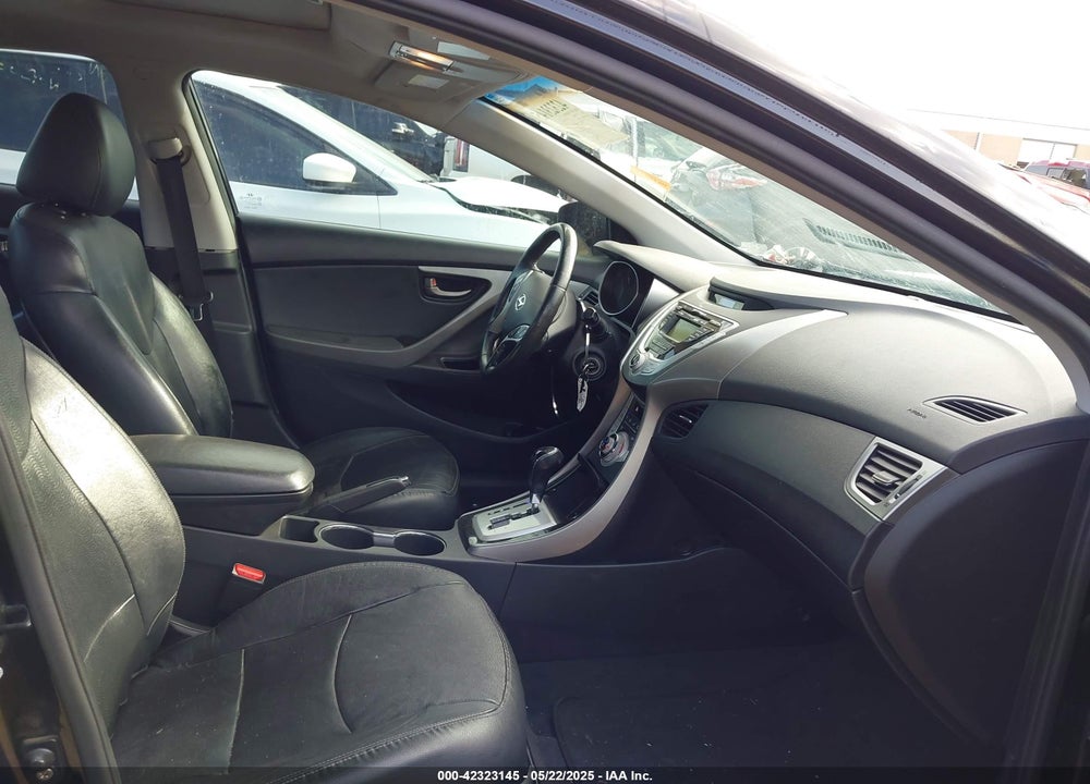 2012 HYUNDAI ELANTRA VIN: KMHDH4AE1CU418670